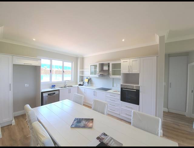 1 BEDROOM RETIREMENT UNIT FOR SALE IN MOUNT EDGECOMBE RETIREMENT VILLAGE